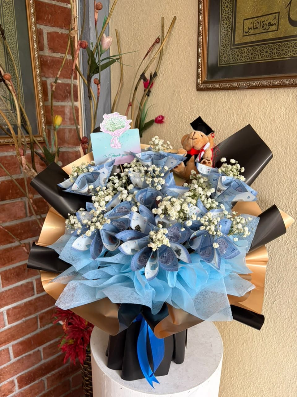 Graduation Luxe Money Bouquet